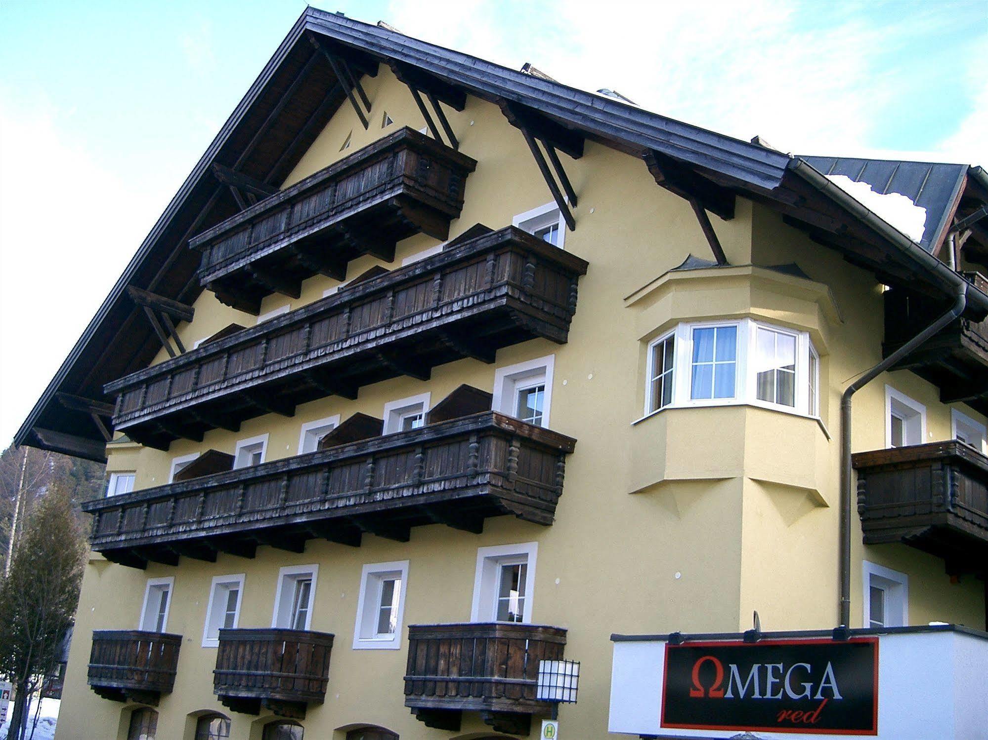 Hotel Tyrol-Alpenhof 제펠드 인 티롤 외부 사진